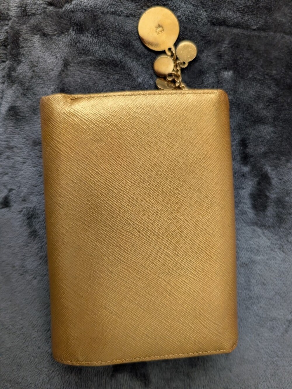 MCM Gold Leather Shoulder Bag and Wallet W/Charms Set In Gorgeous Condition! - Picture 15 of 16